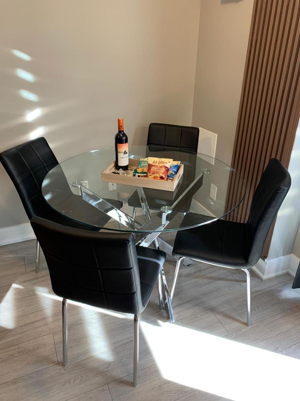 Niagara Getaway Across Fallsview Bagian luar foto