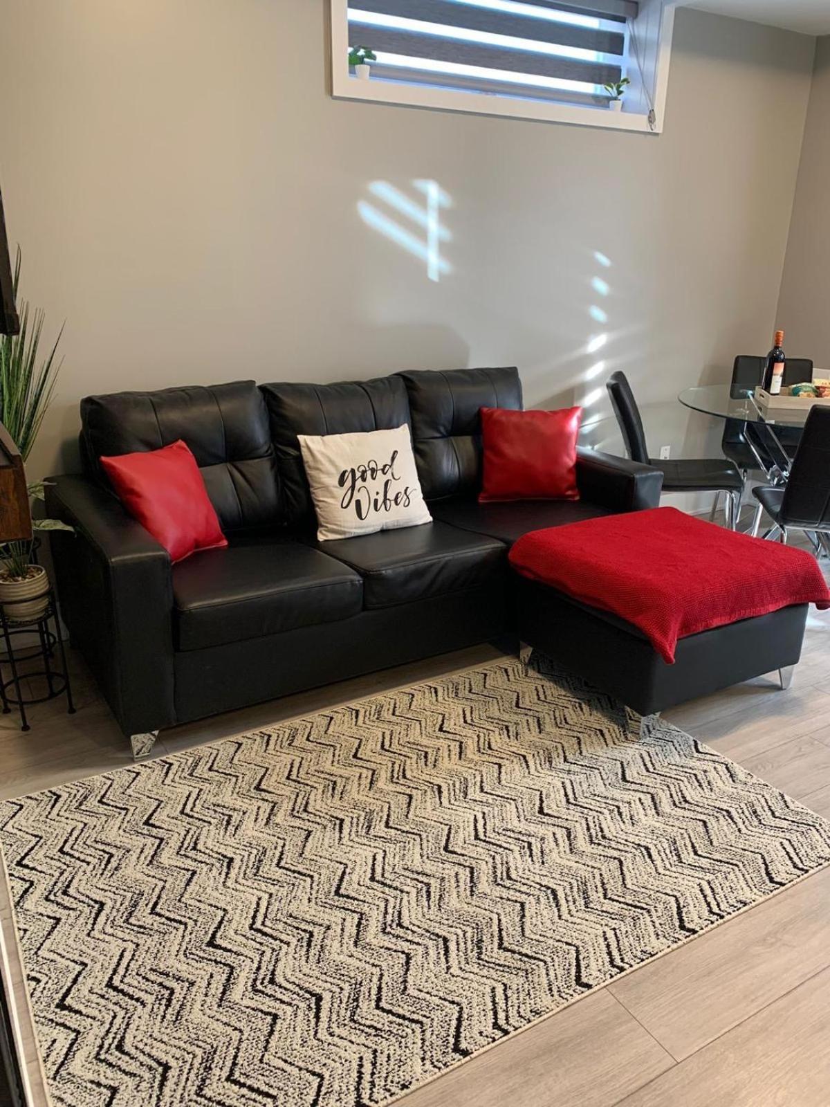 Niagara Getaway Across Fallsview Bagian luar foto